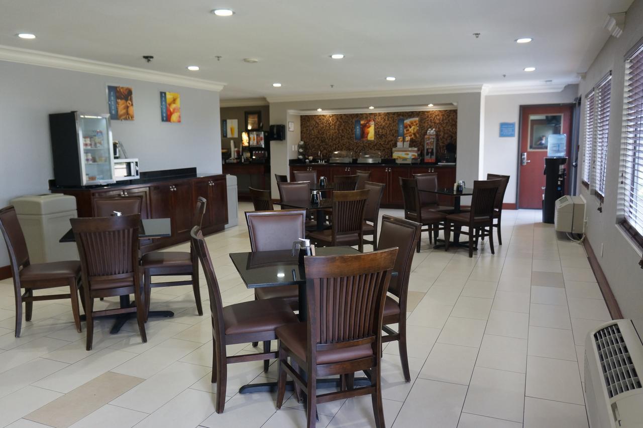 Best Western Isabelle Court Galliano Екстер'єр фото