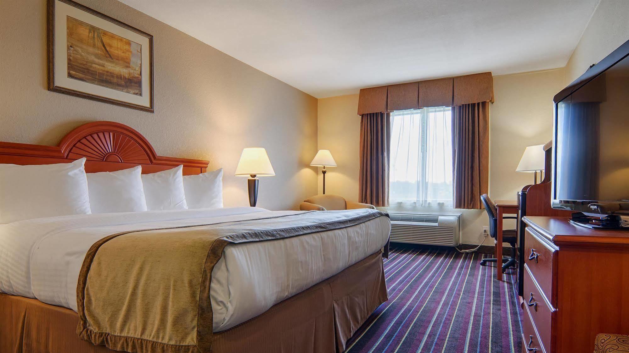 Best Western Isabelle Court Galliano Екстер'єр фото