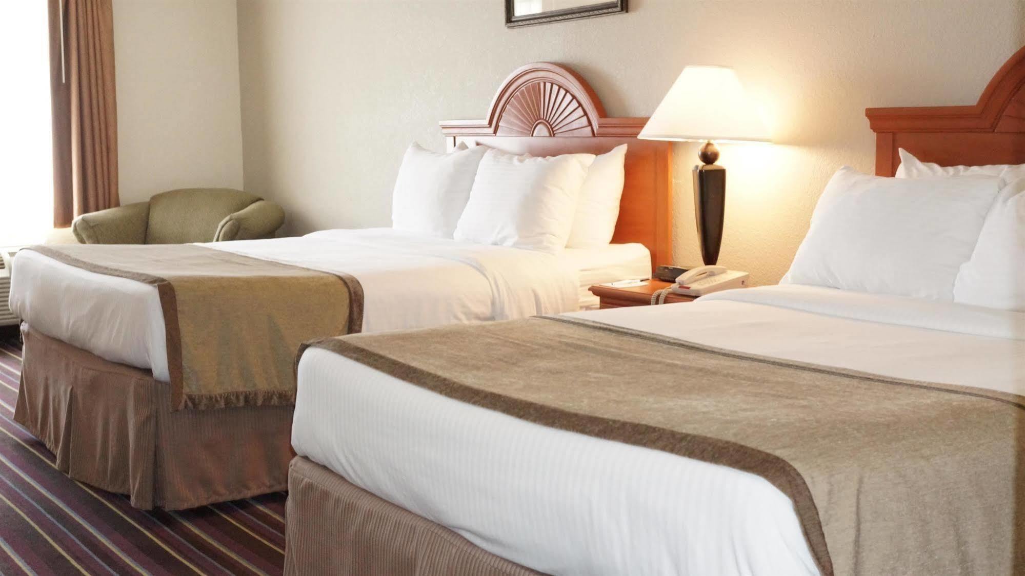 Best Western Isabelle Court Galliano Екстер'єр фото