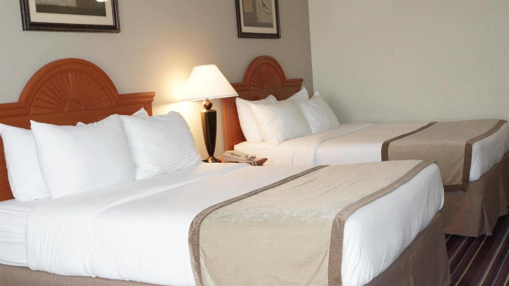 Best Western Isabelle Court Galliano Екстер'єр фото