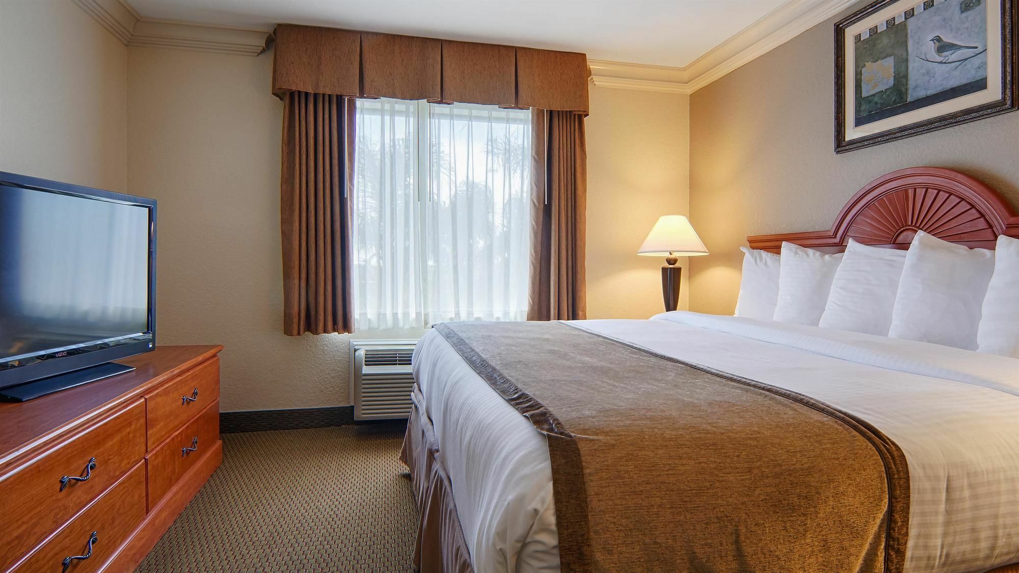 Best Western Isabelle Court Galliano Екстер'єр фото